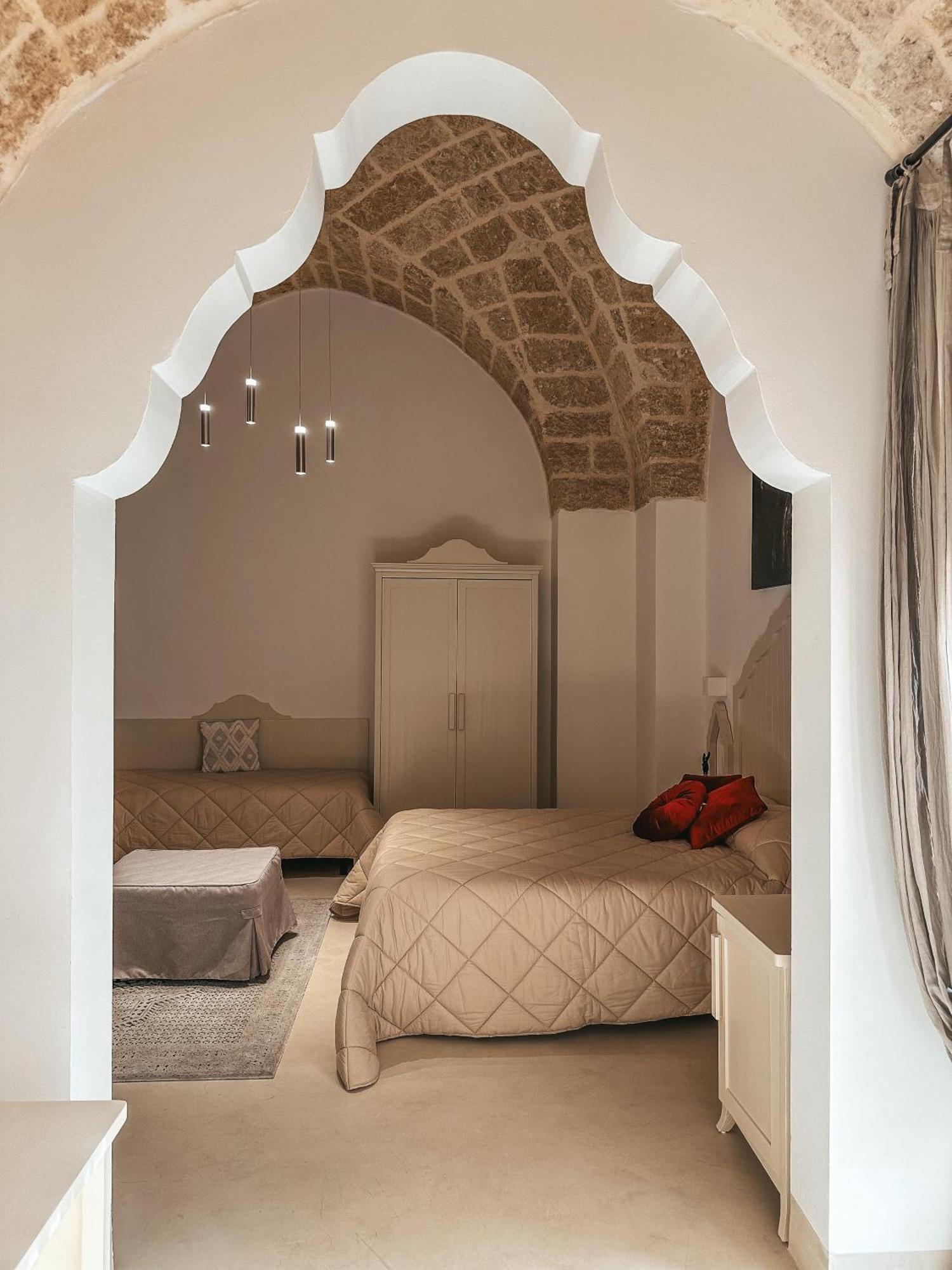 Palazzo Alma Luxury Rooms Casarano Exterior foto