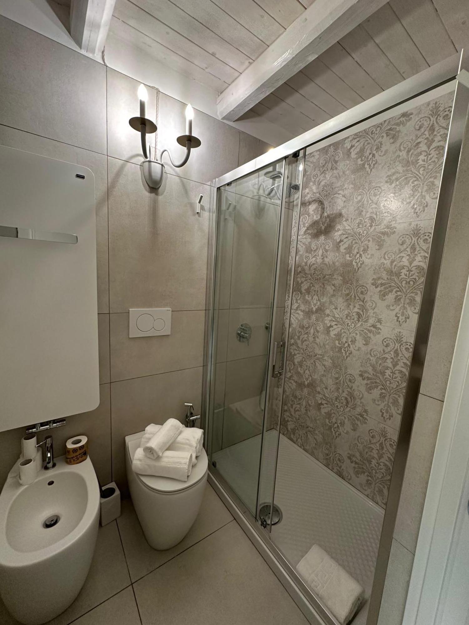 Palazzo Alma Luxury Rooms Casarano Exterior foto
