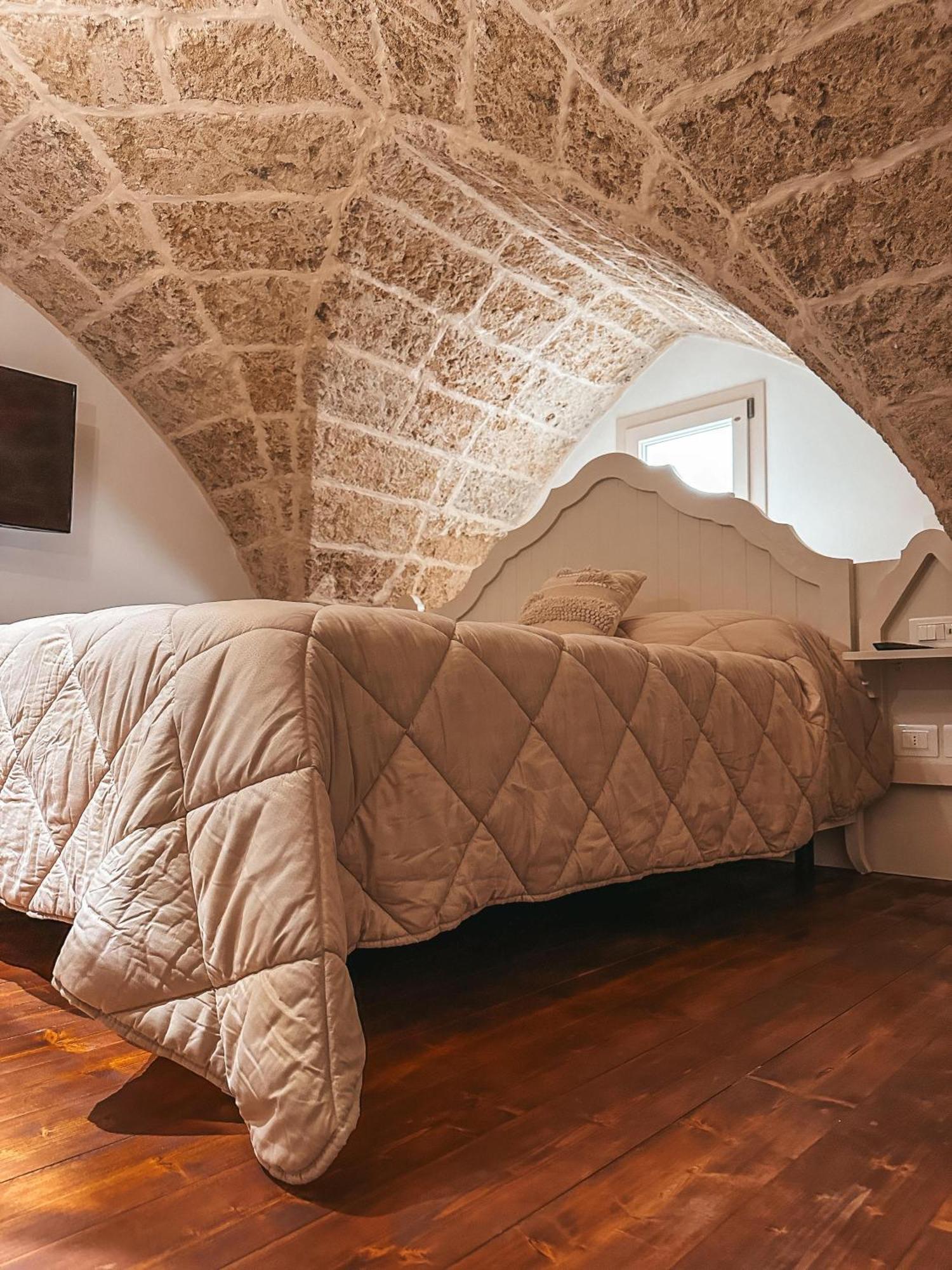 Palazzo Alma Luxury Rooms Casarano Exterior foto