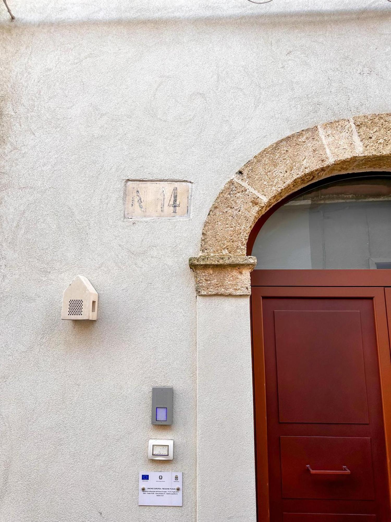 Palazzo Alma Luxury Rooms Casarano Exterior foto